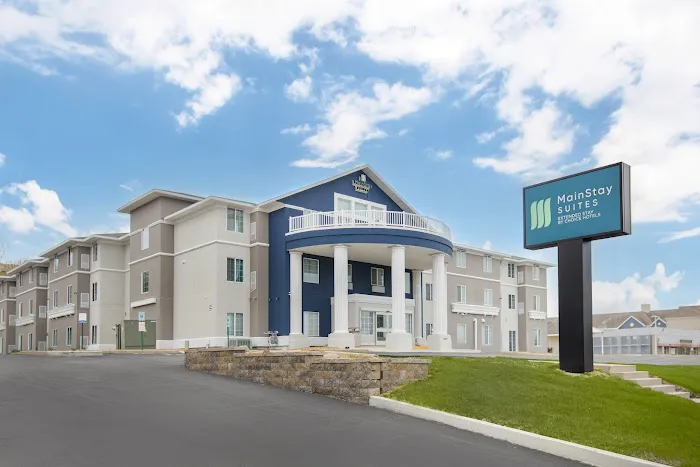 MainStay Suites Madison Airport 4