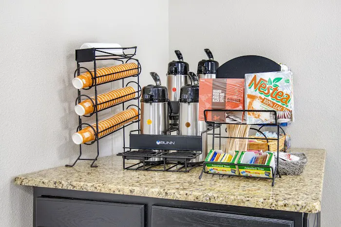 MainStay Suites Madison Airport 4