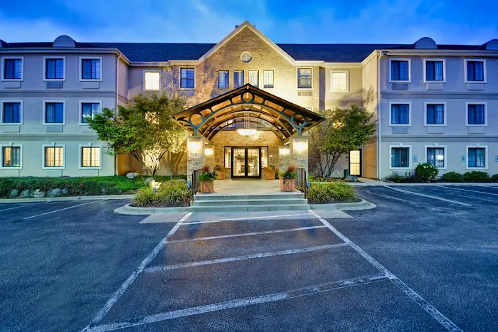 Staybridge Suites Madison-East by IHG 4