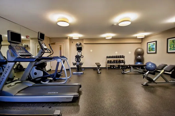 Staybridge Suites Madison-East by IHG 4