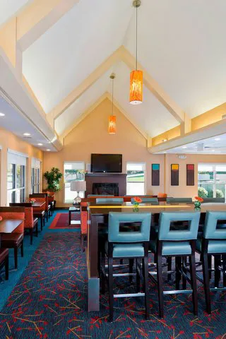 Residence Inn Madison East 4