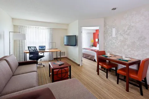 Residence Inn Madison East 4