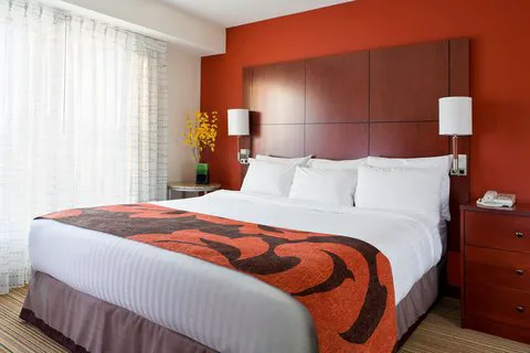 Residence Inn Madison East 4