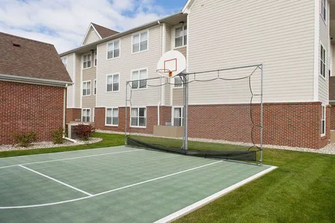 Residence Inn Madison East 4