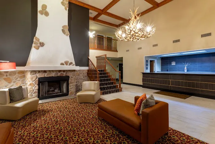 GrandStay Hotel & Suites Waunakee - Madison 4