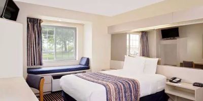 Microtel Inn & Suites by Wyndham Madison East