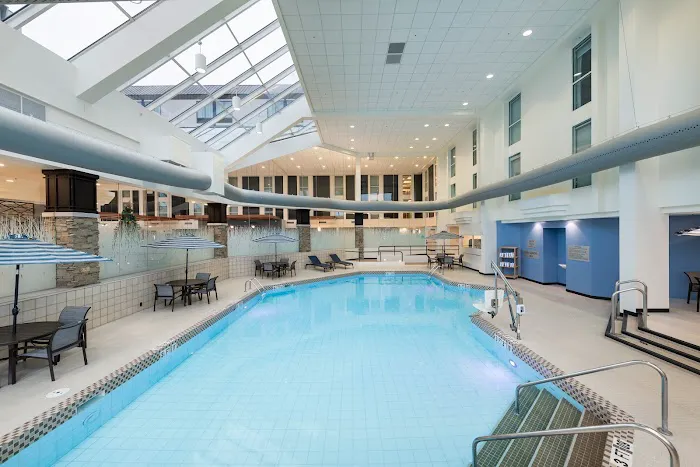 DoubleTree by Hilton Madison East 5