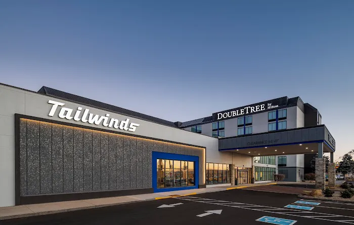 DoubleTree by Hilton Madison East 5