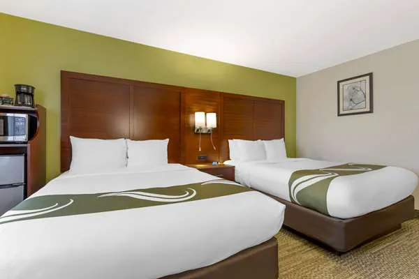 Quality Inn & Suites Stoughton - Madison South 4