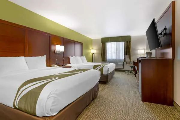 Quality Inn & Suites Stoughton - Madison South 4