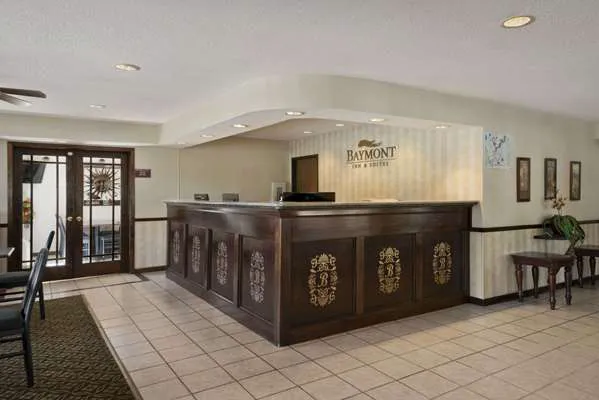 Baymont by Wyndham Whitewater 4