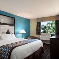 Super 8 by Wyndham Whitewater WI ico