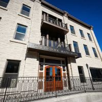 Mapes Hotel ico