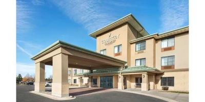Country Inn & Suites by Radisson, Madison West, WI