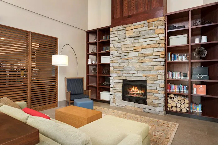 Country Inn & Suites by Radisson, Madison West, WI 5