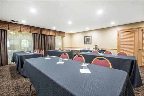 Comfort Suites Wisconsin Dells Area 4