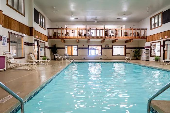 Cedarberry Inn 4