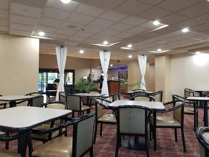 Magnuson Grand Hotel 4