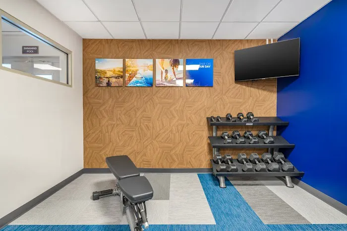 Comfort Inn & Suites Madison East - Monona 4