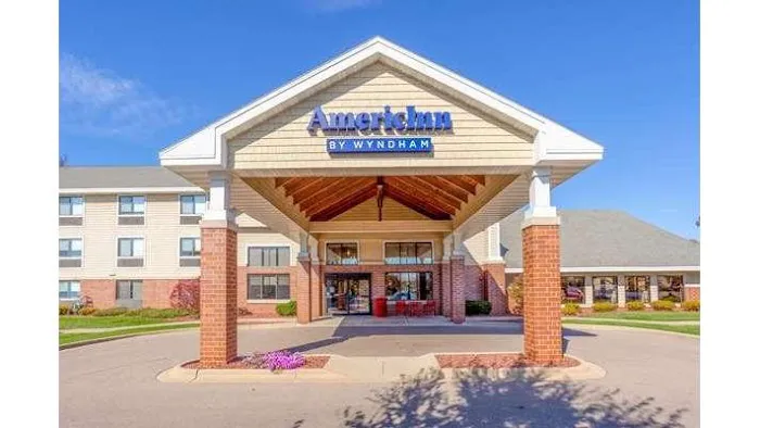 AmericInn by Wyndham Madison South 4