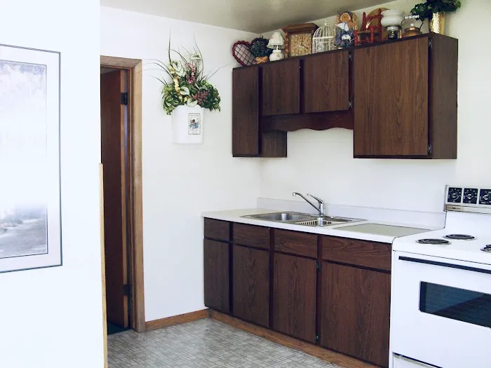 51 Kitchenette Motel 4