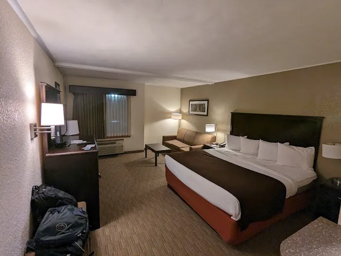 AmericInn by Wyndham Janesville 4