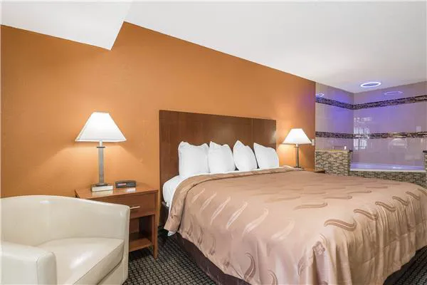 Quality Inn Janesville North 4