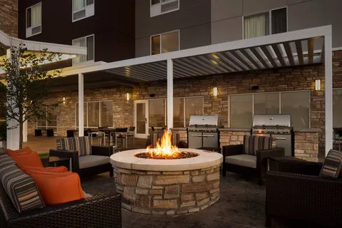 TownePlace Suites Janesville 4
