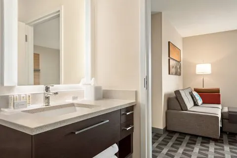 TownePlace Suites Janesville 4