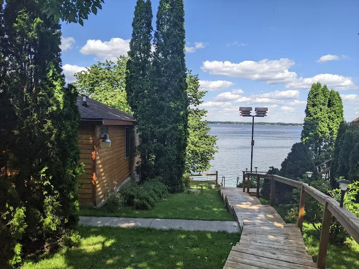 Crown Point Resort 4
