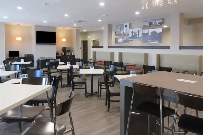 Sleep Inn & Suites Oregon - Madison 4