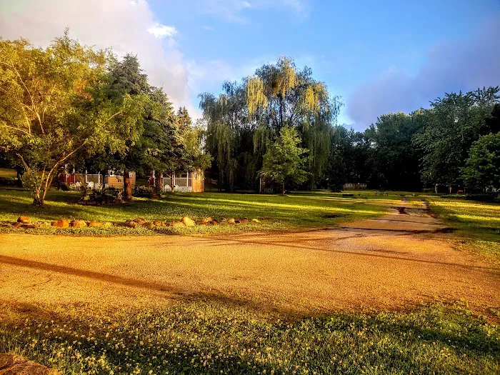 McIntyre's Resort 4
