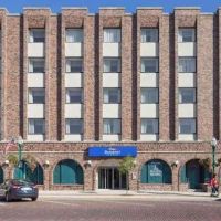 Baymont by Wyndham Delavan Near Lake Geneva ico