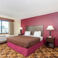 AmericInn by Wyndham Elkhorn Near Lake Geneva ico
