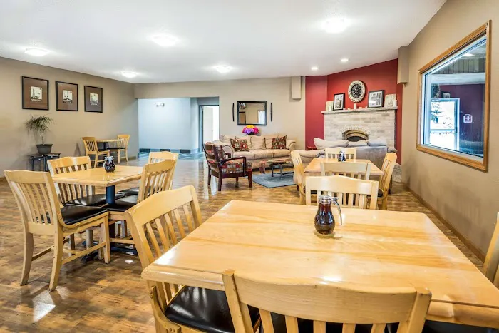 Quality Inn Redgranite 4