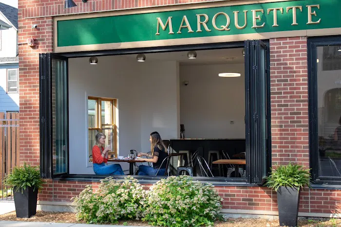 The Madison Marquette Hotel 5