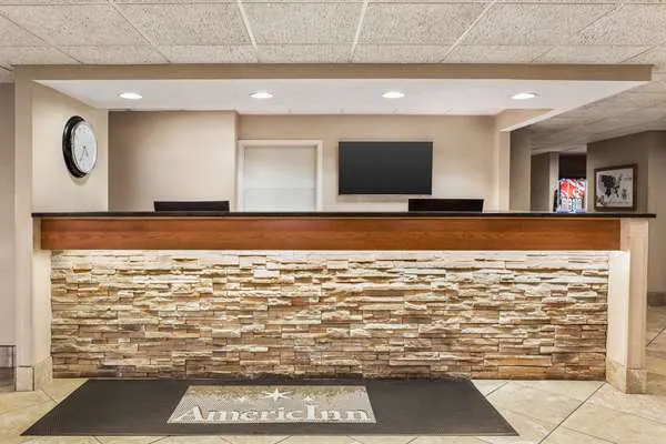AmericInn by Wyndham Madison West 4