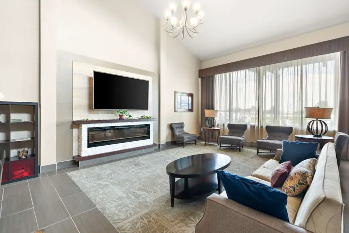 Best Western West Towne Suites 4