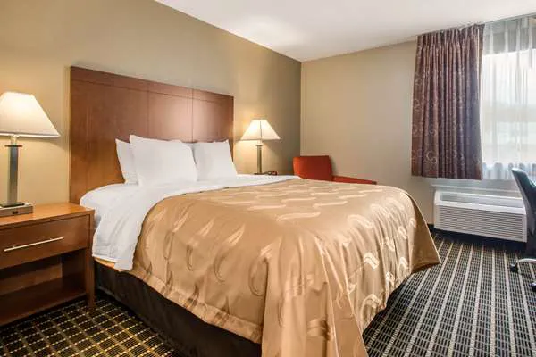 Quality Inn Madison West Near University Area 4