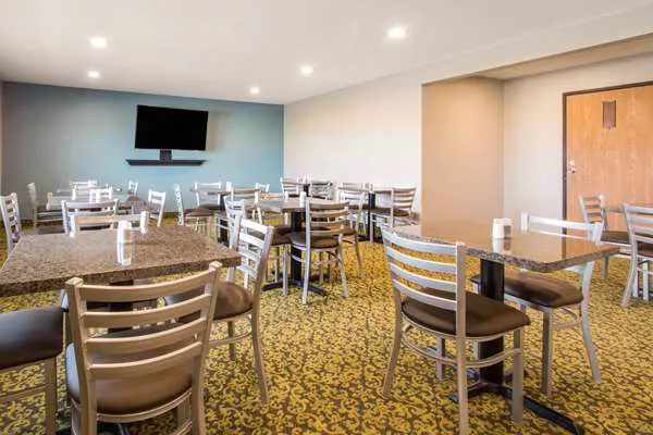 Quality Inn Madison West Near University Area 4