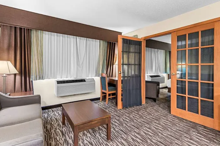 Best Western Baraboo Inn 4