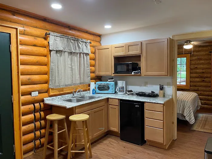 Cedar Lodge and Settlement 4