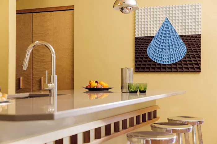 The Medallion by Voyageur Extended Stays 4