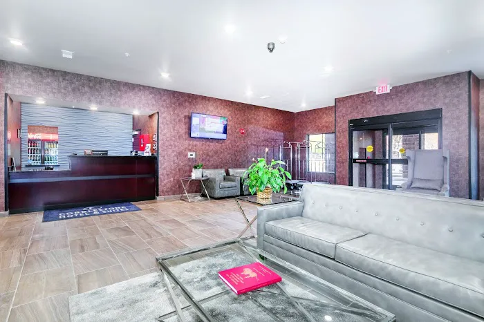 Cobblestone Hotel & Suites - Janesville 4