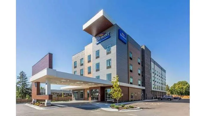 Baymont Inn & Suites by Wyndham Madison 4