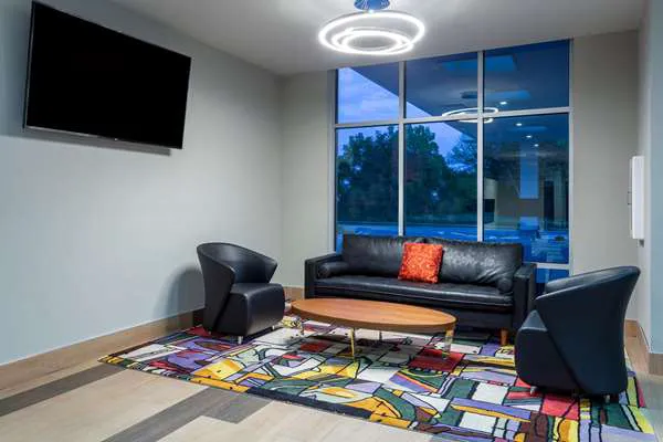 Baymont Inn & Suites by Wyndham Madison 4
