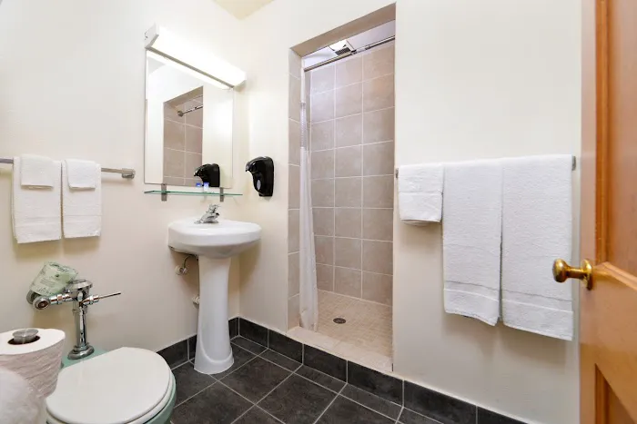 Valued Stay Mayflower 4