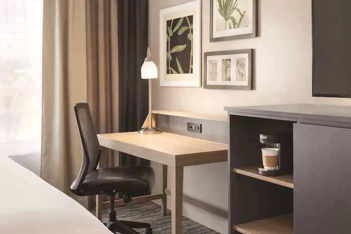 Country Inn & Suites by Radisson, Madison Southwest, WI 4