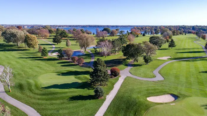 Lake Lawn Resort 4