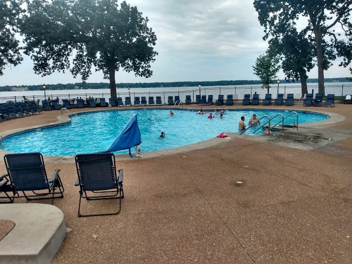 Lake Lawn Resort 4